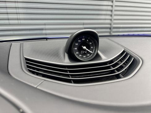 Certified 2025 Porsche Taycan Turbo GT image 23