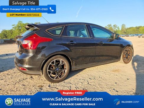 Used 2014 Ford Focus SE w/ Equipment Group 201A FWD image 4