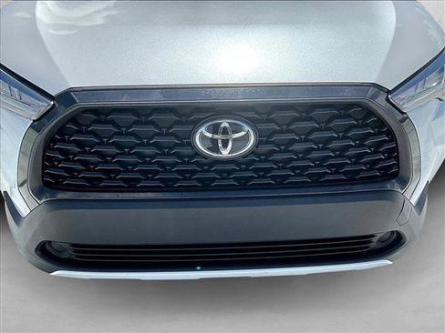 Used 2023 Toyota Corolla Cross L image 30