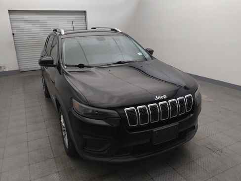Used 2020 Jeep Cherokee Latitude FWD image 14