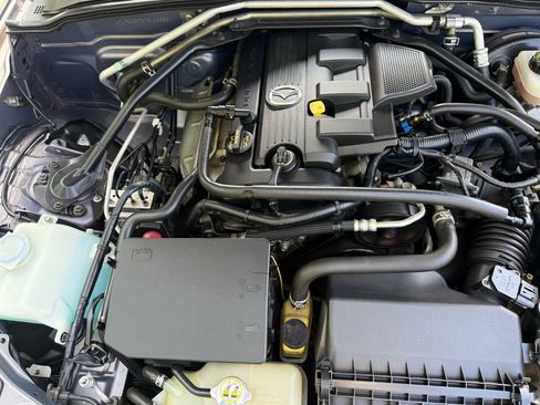 Used 2007 MAZDA MX-5 Miata Grand Touring w/ Premium Pkg RWD image 34