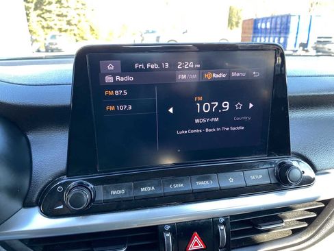 Used 2023 Kia Forte LXS w/ LXS Technology Package image 14