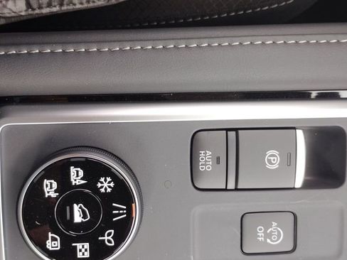 New 2026 Nissan Pathfinder SL AWD/4WD image 23