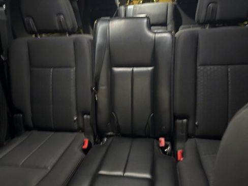 Used 2015 Ford Expedition XLT image 8