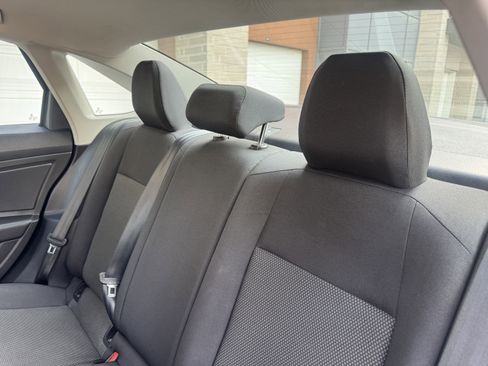 Used 2020 Volkswagen Jetta SE FWD image 19
