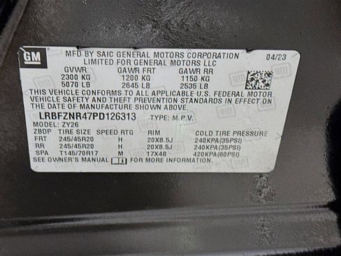 Used 2023 Buick Envision Essence w/ Sport Touring Package image 31