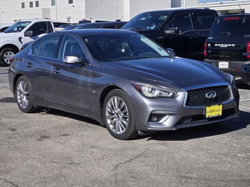 Used 2019 INFINITI Q50 Luxe w/ Essential Package (3.0T Luxe) image 3
