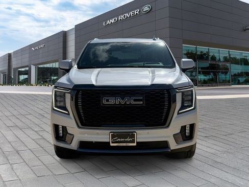 Used 2024 GMC Yukon Denali Ultimate AWD/4WD image 8