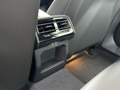 New 2026 BMW 530i xDrive w/ M Sport Package image 16