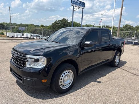 Used 2023 Ford Maverick XL FWD image 3