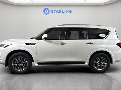 Used 2024 INFINITI QX80 Luxe image 3