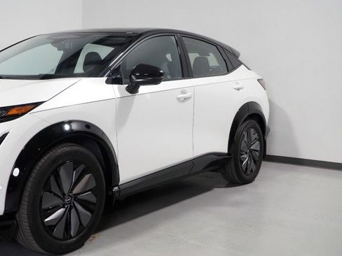 Used 2024 Nissan Ariya Platinum+ image 59