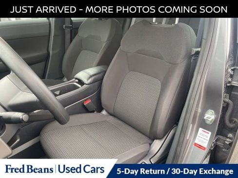 Certified 2025 Nissan Kicks S image 11