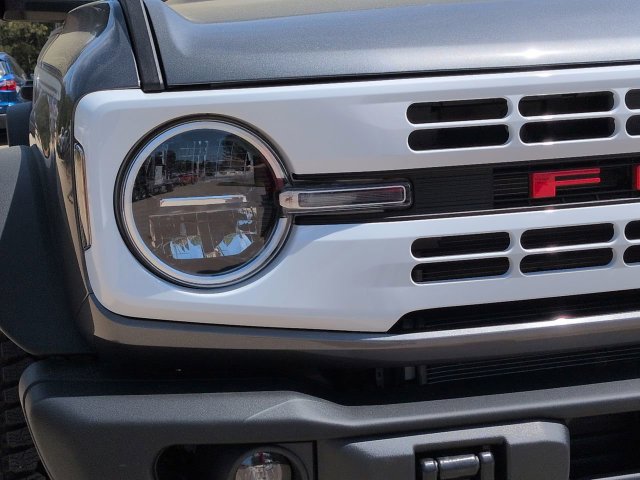 New 2026 Ford Bronco Heritage Edition AWD/4WD image 9