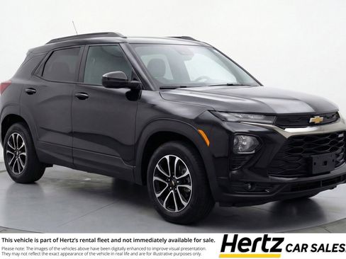 Used 2025 Chevrolet TrailBlazer LT FWD image 1