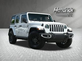 Used 2019 Jeep Wrangler Unlimited Sahara w/ Safety Group AWD/4WD video 2