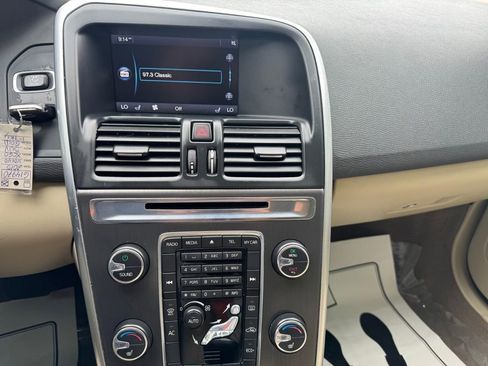 Used 2015 Volvo XC60 T5 Premier FWD image 17