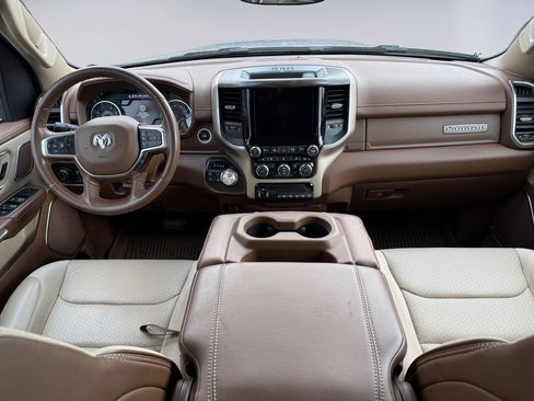 Used 2020 RAM 1500 Laramie image 12