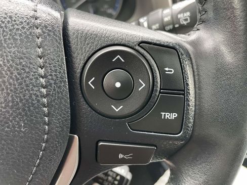 Used 2018 Toyota RAV4 XLE image 34