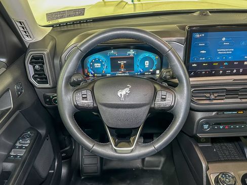 Used 2025 Ford Bronco Sport Badlands w/ Sasquatch Badlands Package AWD/4WD image 29