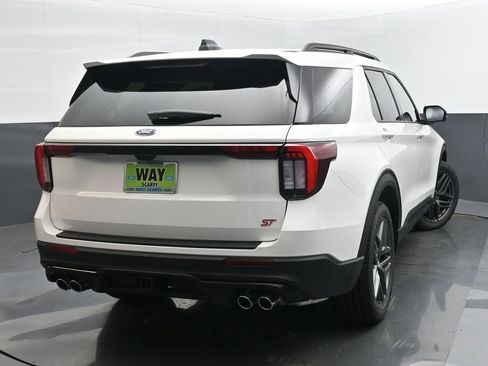 New 2025 Ford Explorer ST w/ Sun And Sound Package image 5
