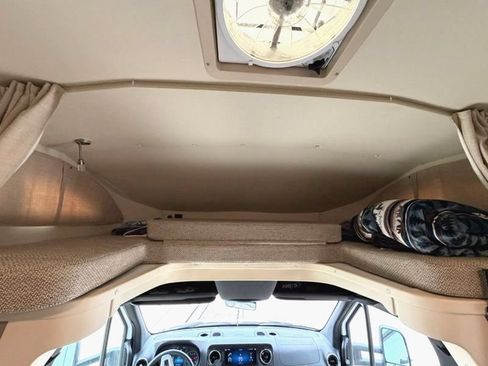 Used 2023 Mercedes-Benz Sprinter 3500 image 15