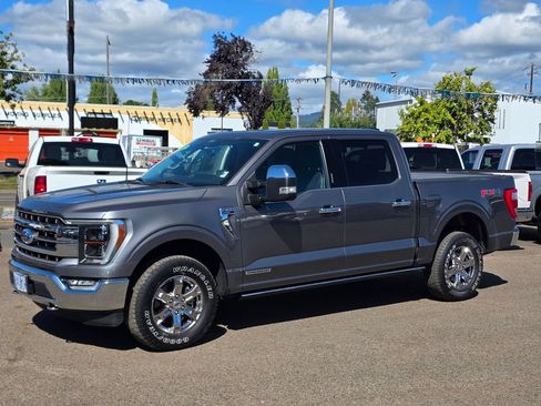 Used 2021 Ford F150 Lariat w/ Equipment Group 502A High AWD/4WD image 29