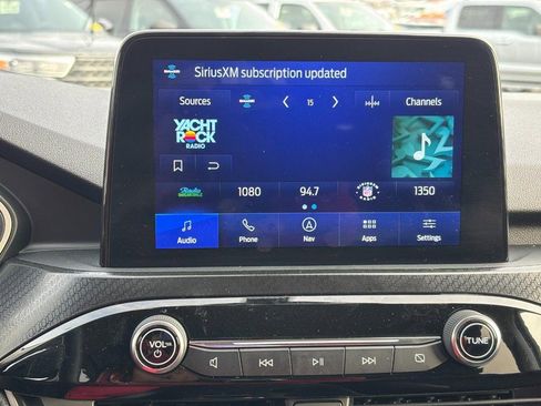 Used 2022 Ford Escape SEL w/ SEL Stealth AWD Package image 24