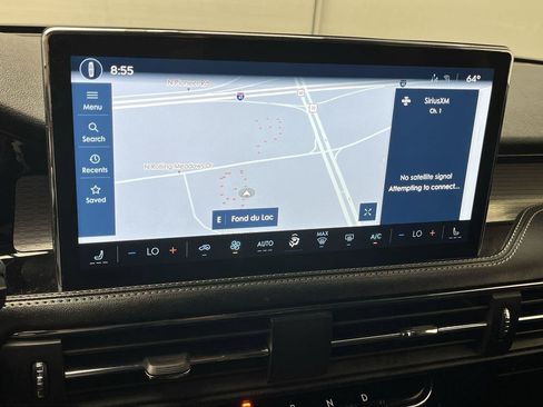 Used 2023 Lincoln Corsair AWD w/ Towing Package image 5