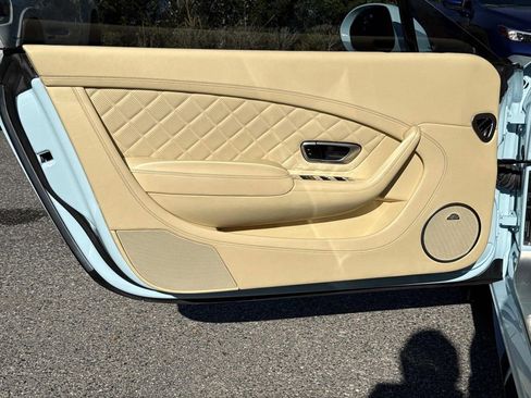 Used 2017 Bentley Continental GT V8 S image 15