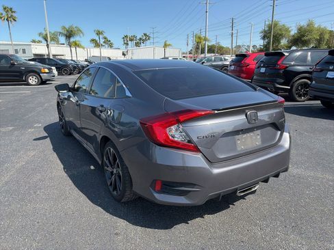 Used 2021 Honda Civic Sport image 5