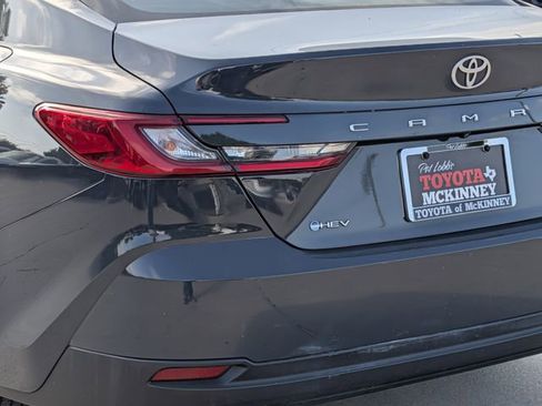 Used 2025 Toyota Camry LE FWD image 8