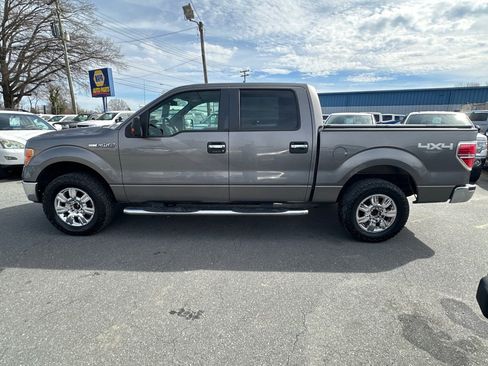 Used 2010 Ford F150 4x4 SuperCrew image 2