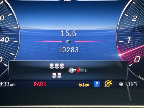 Certified 2025 Mercedes-Benz GLS 450 4MATIC image 28