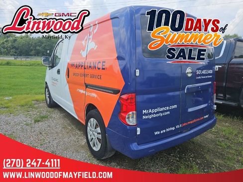 Used 2017 Nissan NV200 SV w/ Technology Package FWD image 4
