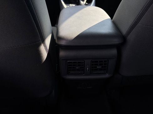 Used 2025 Toyota RAV4 LE image 23