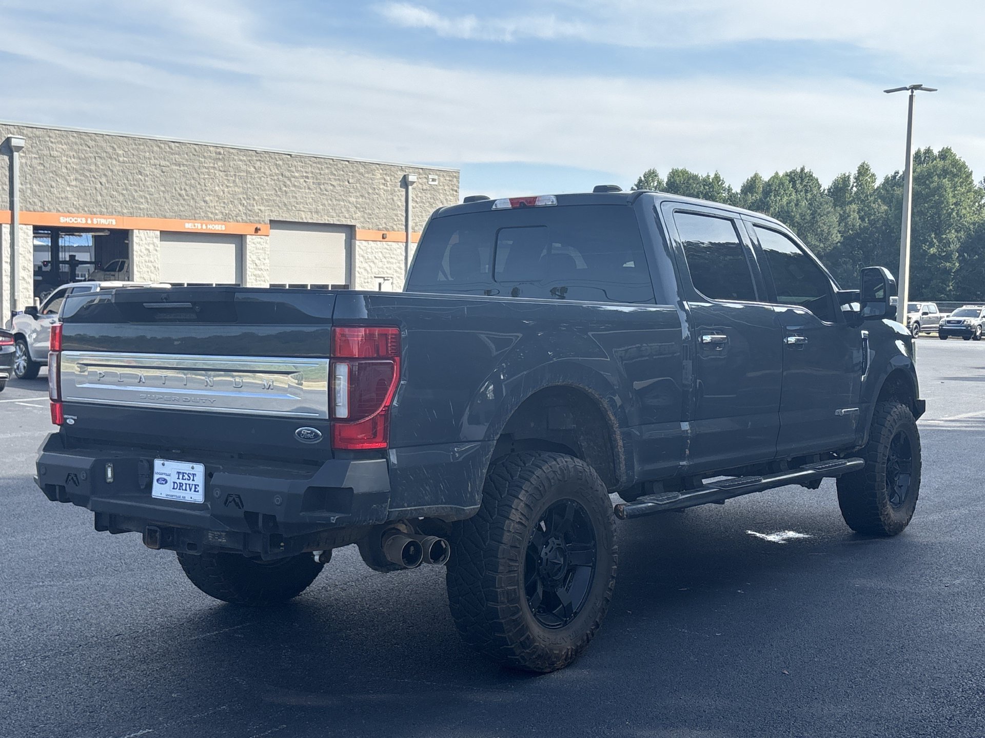 Used 2021 Ford F250 Platinum w/ FX4 Off-Road Package AWD/4WD image 21