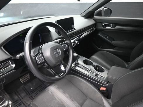 Used 2024 Honda Civic Sport image 19
