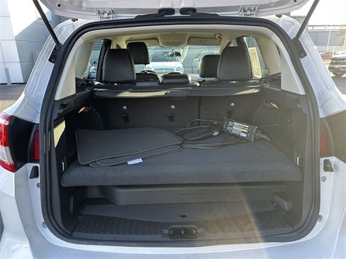 Certified 2017 Ford C-MAX Energi SE w/ Equipment Group 402A image 41