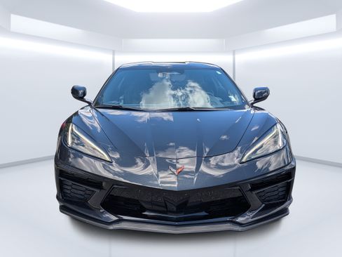 Used 2024 Chevrolet Corvette Stingray Coupe w/ 1LT RWD image 8