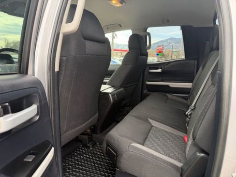 Used 2015 Toyota Tundra SR image 35