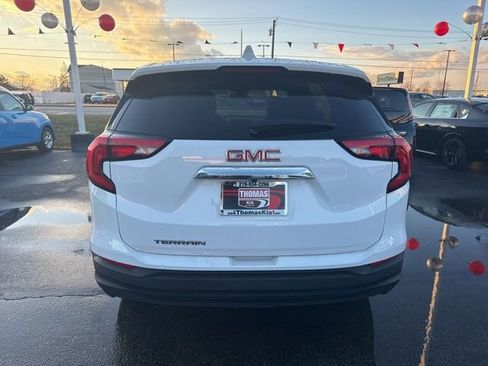 Used 2018 GMC Terrain SLE image 9