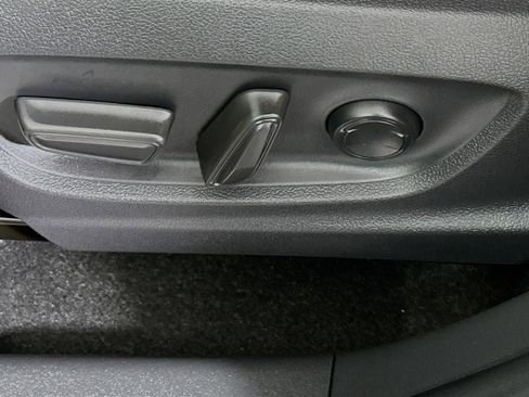 Used 2024 Toyota bZ4X XLE image 13