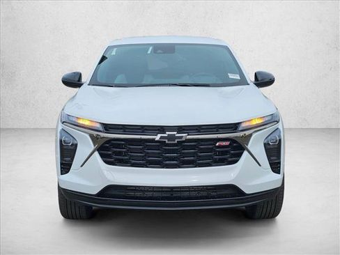 New 2026 Chevrolet Trax RS w/ Driver Confidence Package image 6