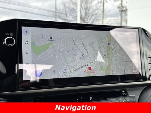 Used 2025 Toyota Camry SE w/ Multimedia Upgrade Package image 7