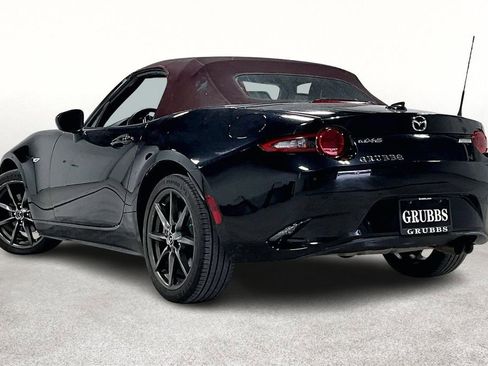 Used 2018 MAZDA MX-5 Miata Grand Touring image 15