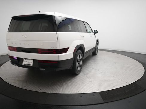 Used 2026 Hyundai Santa Fe SE AWD/4WD image 13