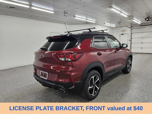 Used 2023 Chevrolet TrailBlazer RS w/ Convenience Package AWD/4WD image 4