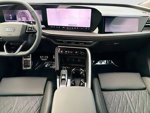 New 2026 Audi SQ5 Premium Plus AWD/4WD image 18