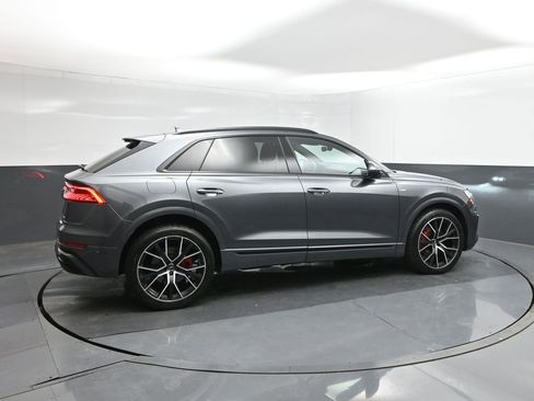 Used 2019 Audi Q8 Premium Plus w/ Premium Plus AWD/4WD image 11